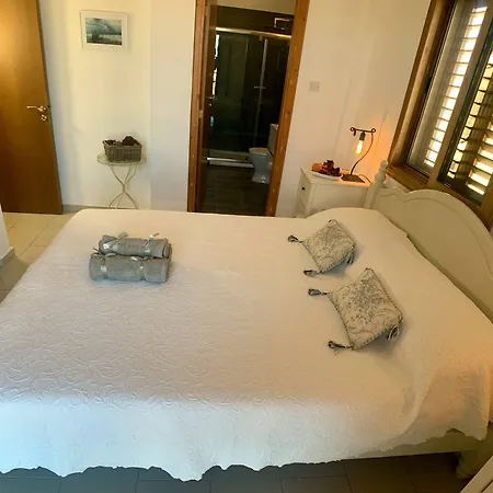 Sea View W Private Pool Only 150m 4*